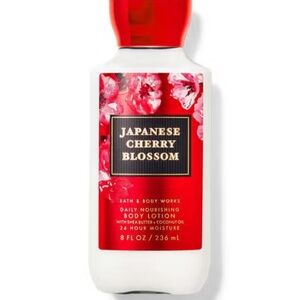 Bath & Body Works Japanese Cherry Blossom Body Lotion White